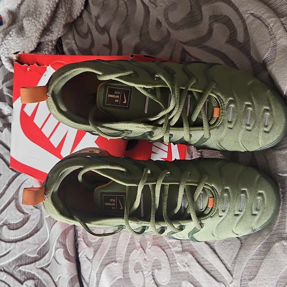 Nike air vapormax plus